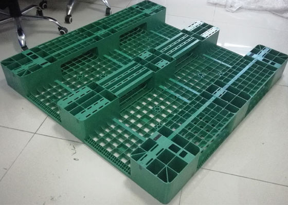 Niestandardowe 4-kierunkowe wózki widłowe HDPE 6T Heavy Duty Plastic